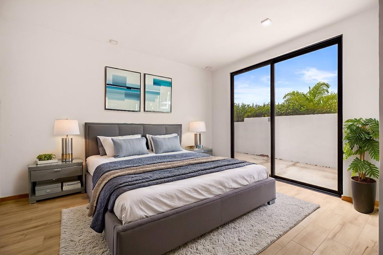 30eae9a4-0321-4ee1-9e7a-57b2712b1a84