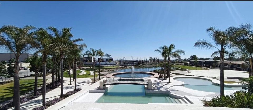 f52e102b-395b-410c-8069-1480f0bbc03c