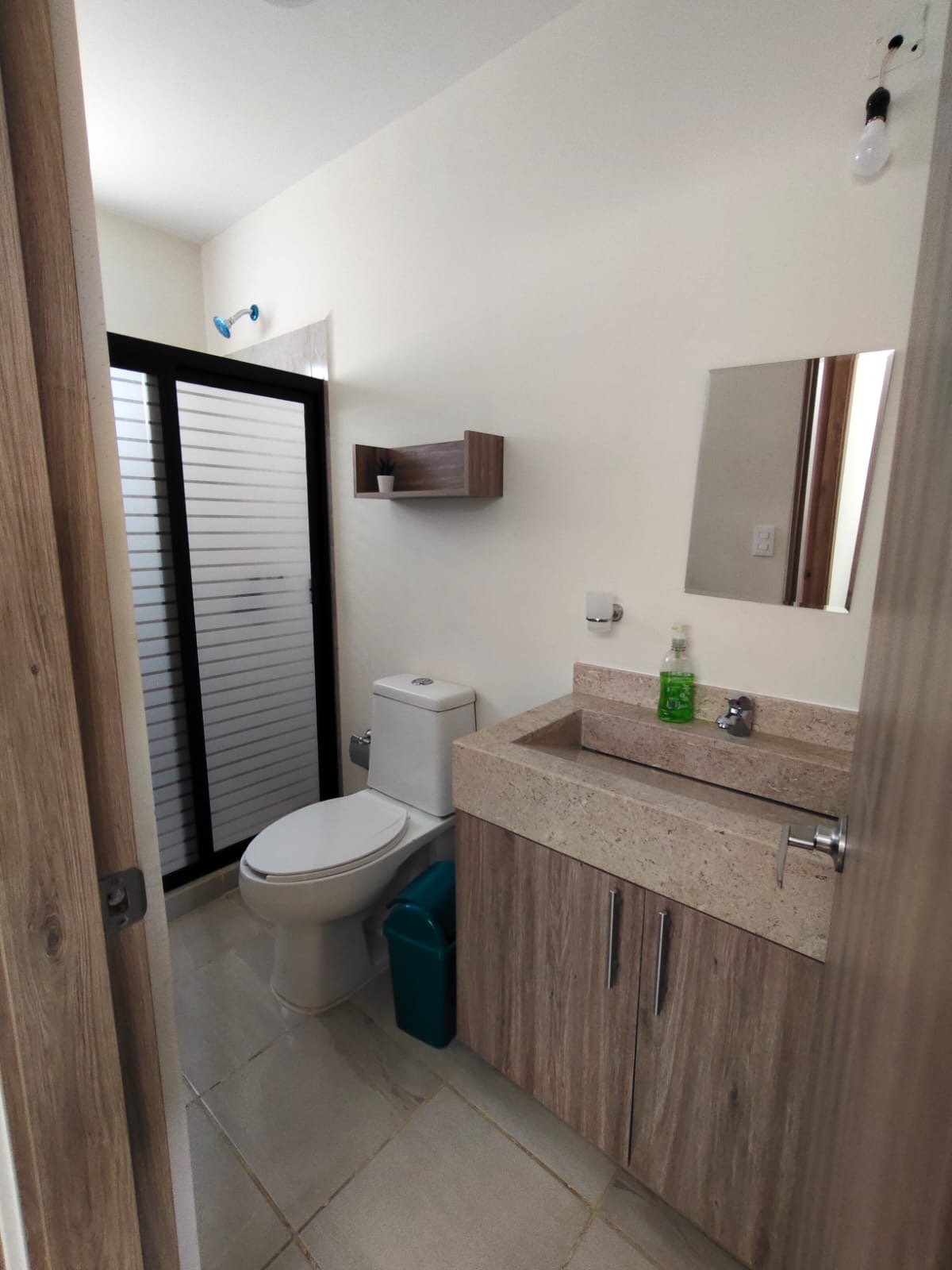 058253AD-F964-4F05-8A9B-F2B9D36C5B4E