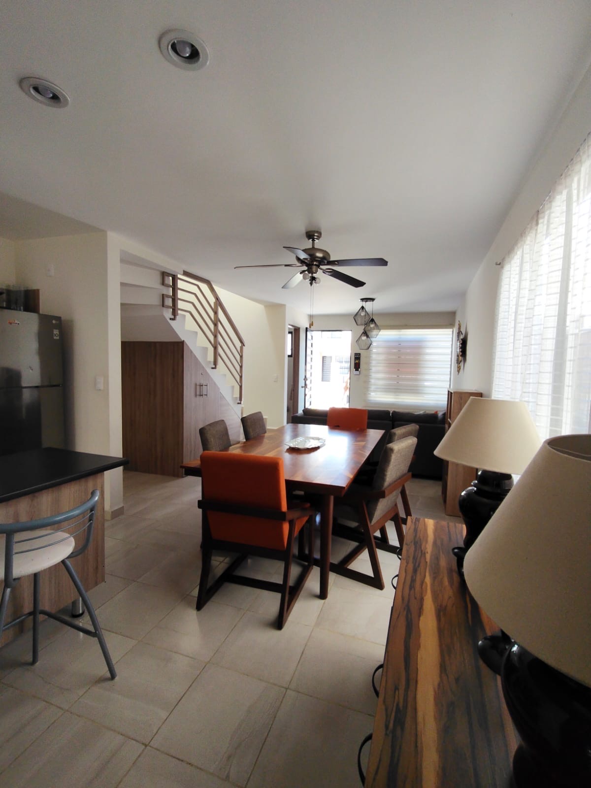 6EBB925C-89C3-4C0E-9AED-7F7795141433