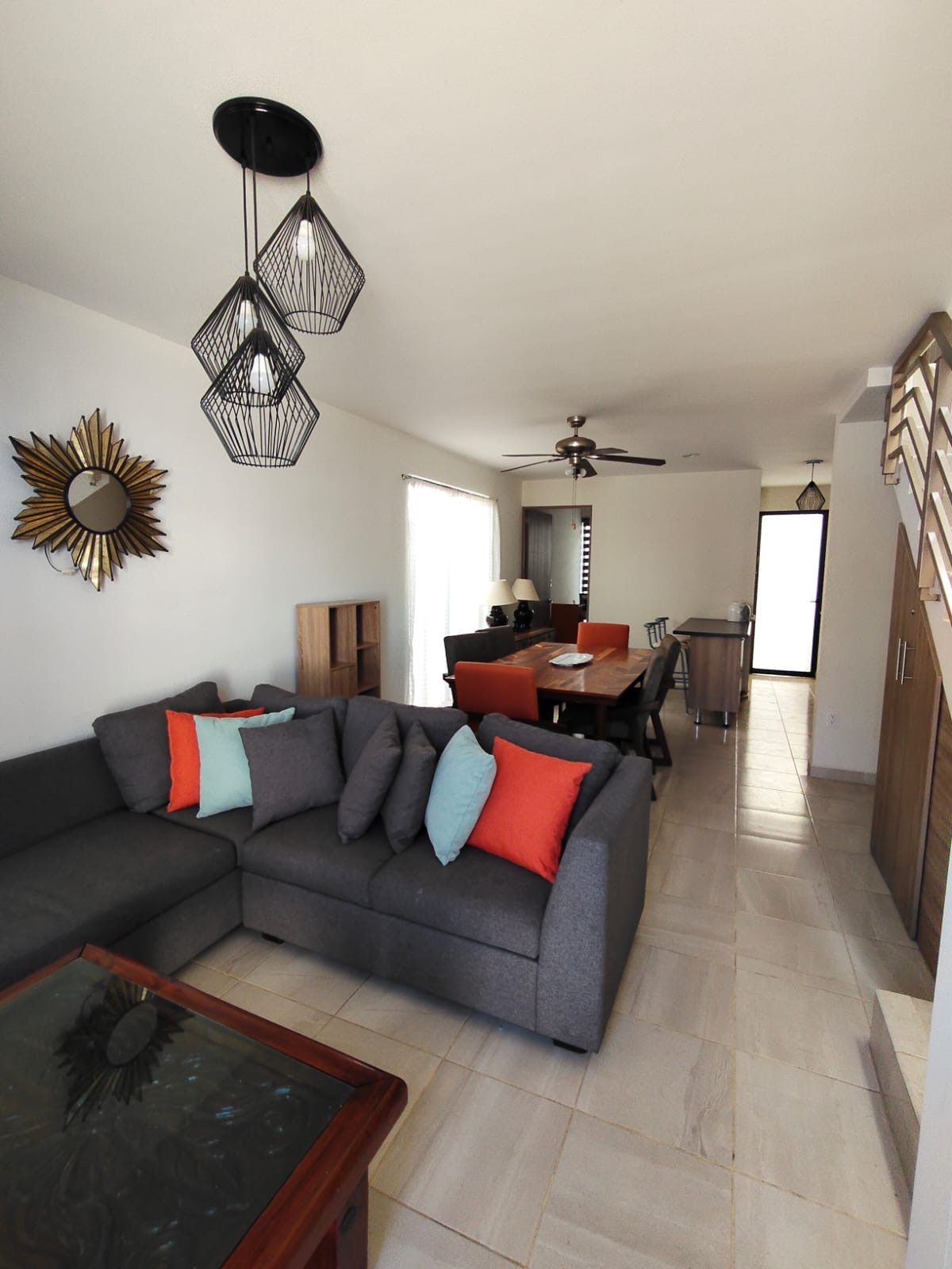 A781E2F1-5E6C-4F07-9407-59556409E1A2