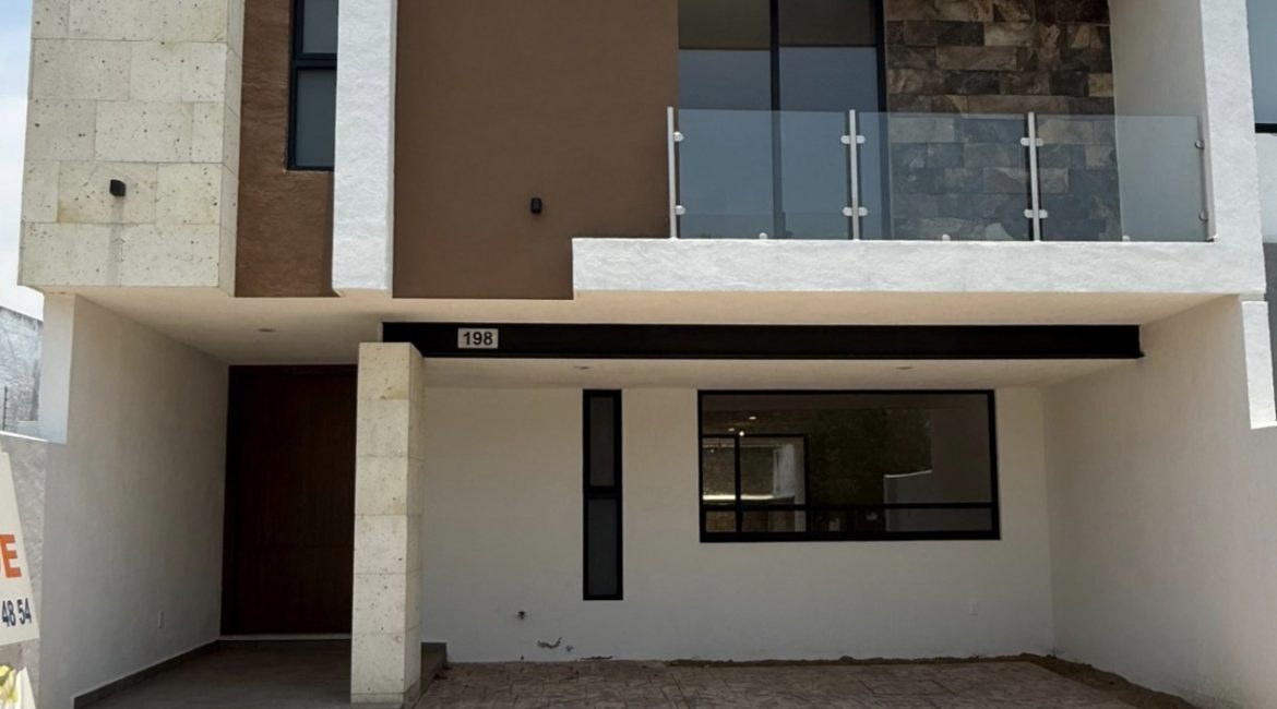Casas nuevas en venta, punta del este y lomas punta del este en León, Gto.
