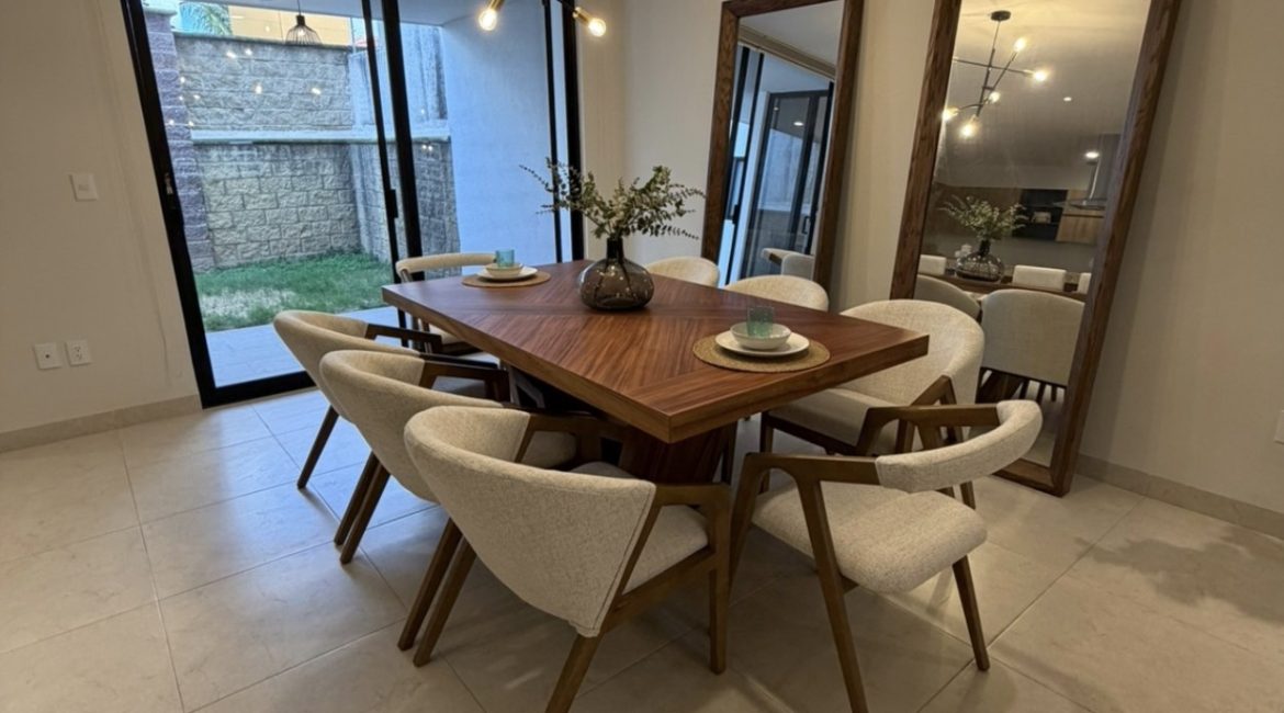 Casas nuevas en venta, punta del este y lomas punta del este en León, Gto.