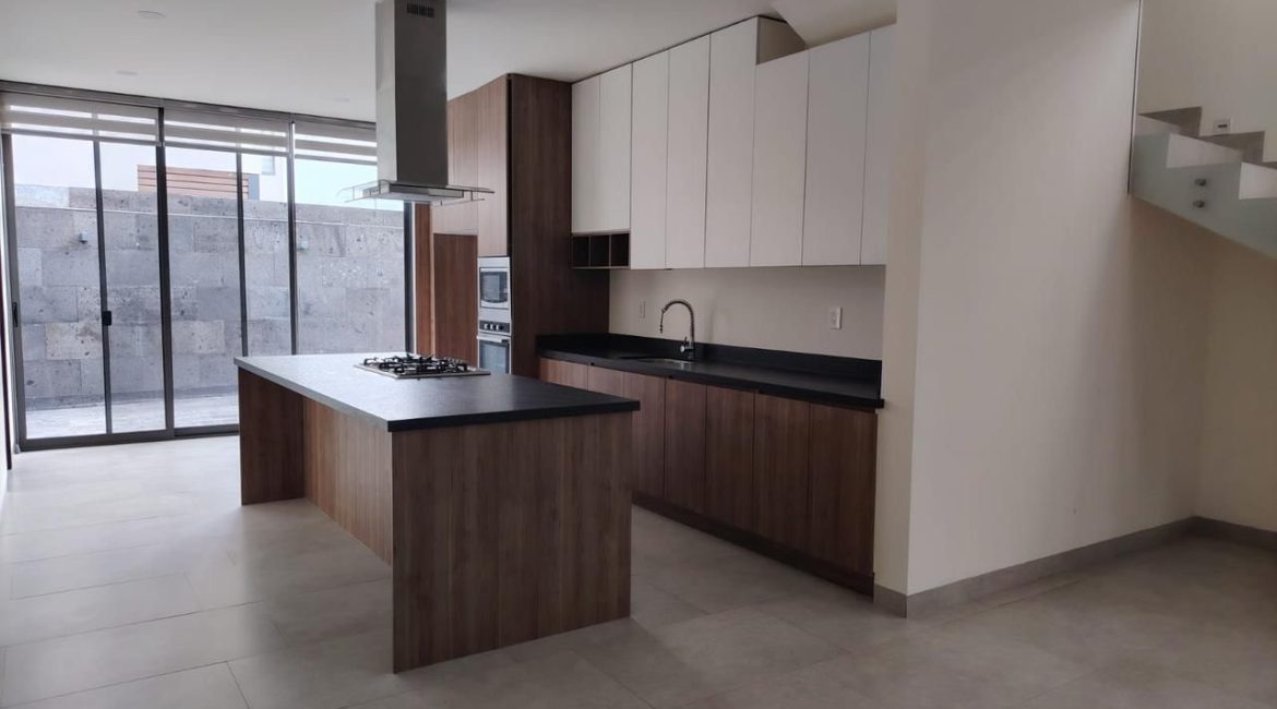 Lomas del Molino II Casa en VENTA