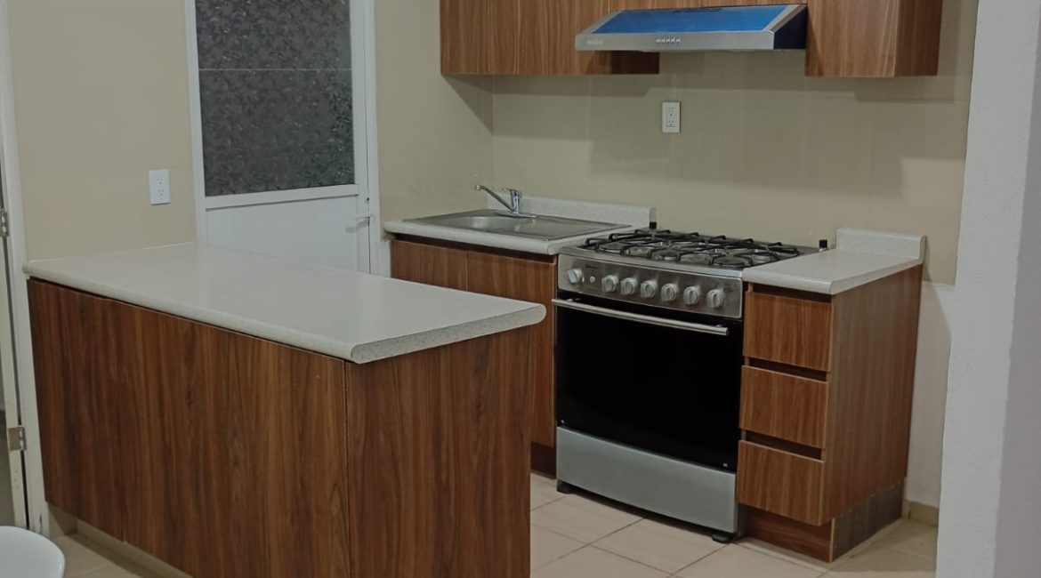 CASA EN VENTA AMPLIADA HEROES DE LEÓN, LEÓN, GTO